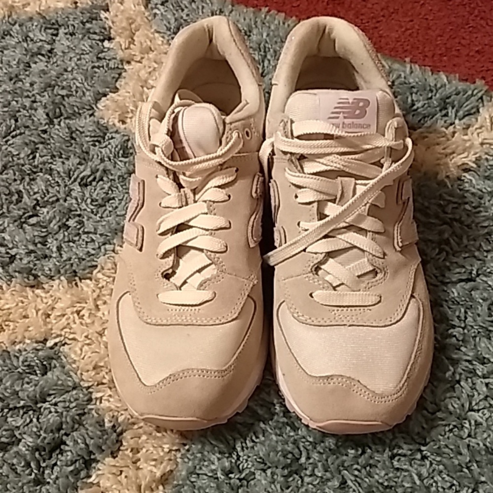 New balance women's sneakers